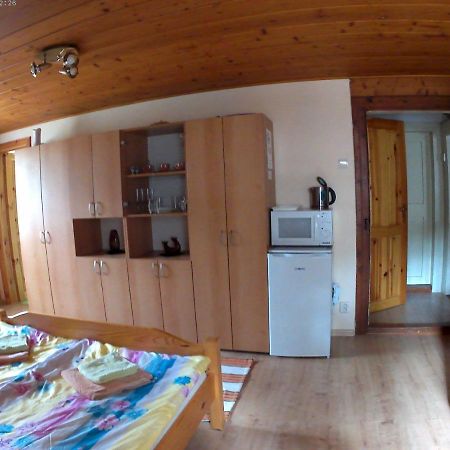 Ubytování U Potoka Kunratice  Esterno foto