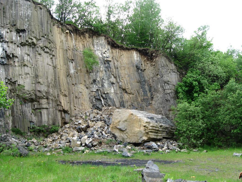Ubytování U Potoka Kunratice  Esterno foto